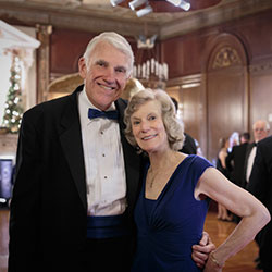 Charles Parton HN '01 and his wife, Trudy